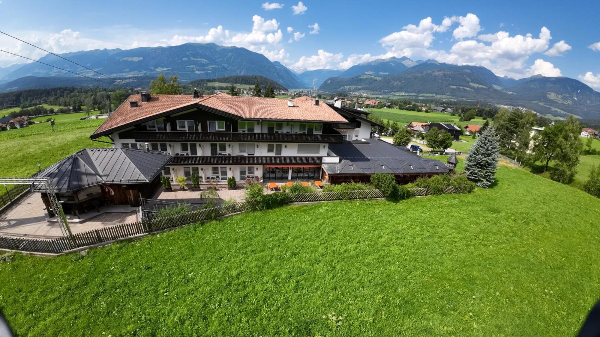 Hotel Heinz Brunico Zewnętrze zdjęcie